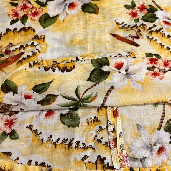 Hawaiian Girls dress 5/6 surfing hibiscus Tropical Dress. Designed in Hawaii - Picture 8 of 9